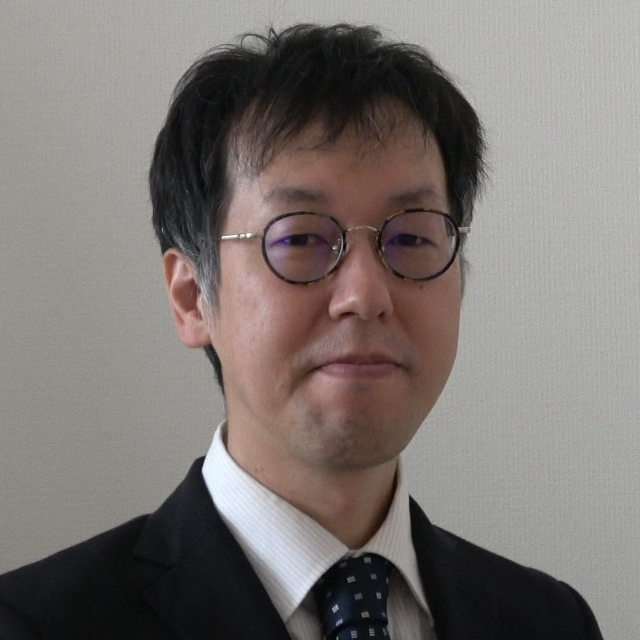 行政書士の四宮一長の画像です。